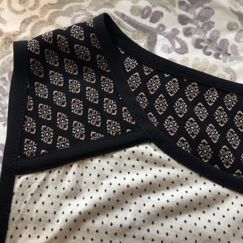 Patterned tank - Picture 3 of 5